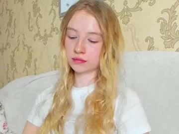 minidiva_ from Chaturbate