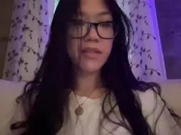 minniescarlet from Chaturbate