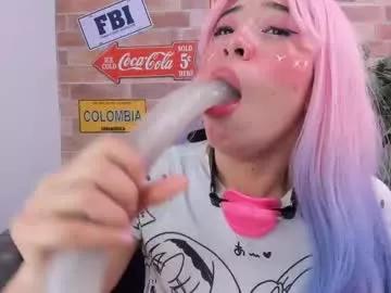 miss__daphne from Chaturbate