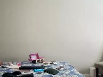 missjuicy1luv from Chaturbate