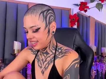 misstomie_ from Chaturbate