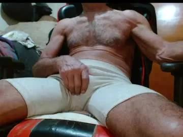 mjmadurengue from Chaturbate