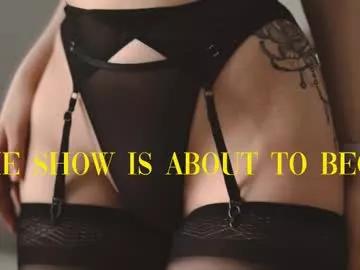 mollysoulful from Chaturbate