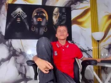 mono_blonde from Chaturbate