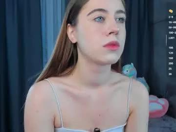 mooncutie_girl from Chaturbate is Freechat