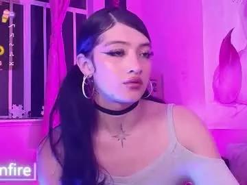 moonfiredance from Chaturbate