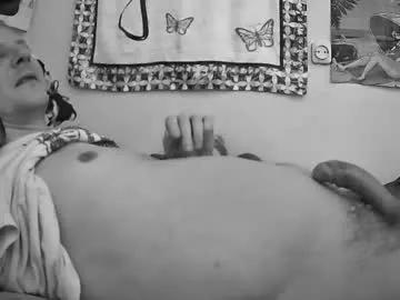 moonlucky007 from Chaturbate