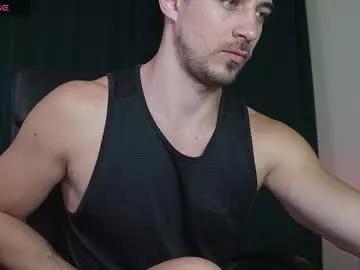 mrgreeneyes01 from Chaturbate