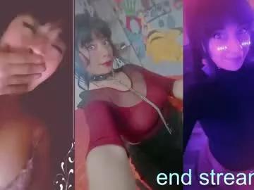 mulledwinee from Chaturbate