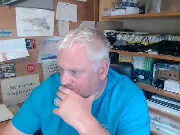 muppetdave from Chaturbate