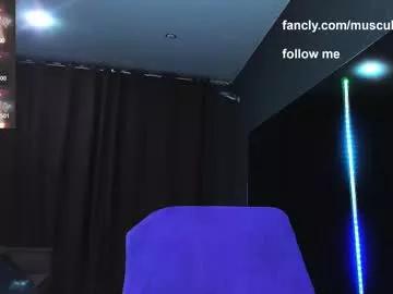 Muscularjohnforu webcams show profile image 