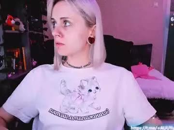 nanitamoore from Chaturbate