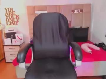 natacha_black00 from Chaturbate