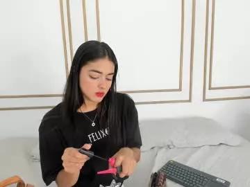 natalia_aguirre from Chaturbate