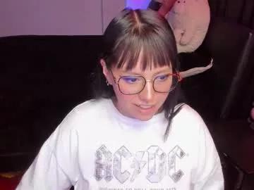 nataliasweet98 from Chaturbate