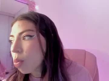natalie_jaensen from Chaturbate