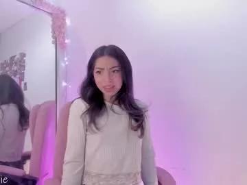 natalie_jaensen from Chaturbate