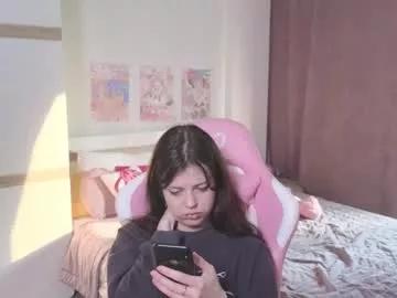 nellysunrise_1 from Chaturbate