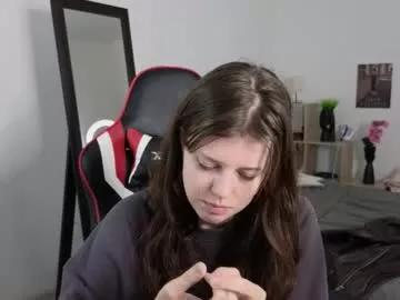 nellysunrise_1 from Chaturbate