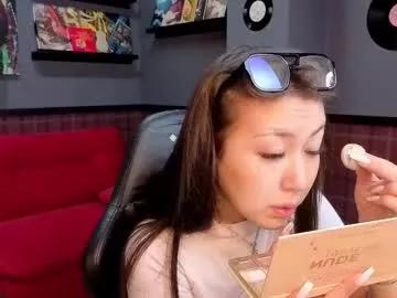 nellyy_kimm from Chaturbate