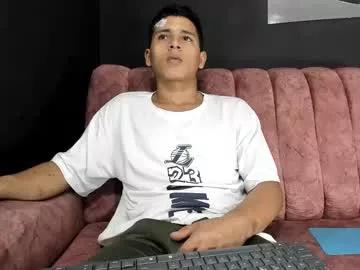 niickjamess from Chaturbate is Freechat