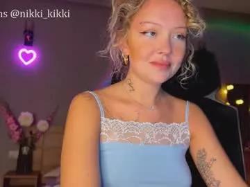 nikki_whatever from Chaturbate