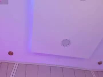 nikkii_vegaa from Chaturbate