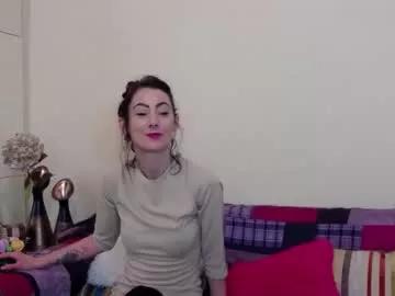 nikkydiamondd from Chaturbate