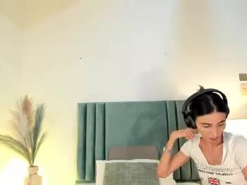 ninacavallli from Chaturbate