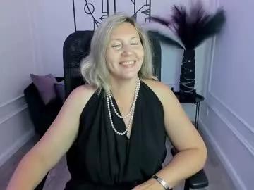 ninastarle from Chaturbate