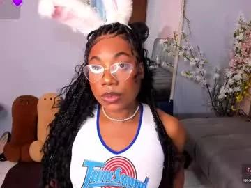 nini_martinii from Chaturbate