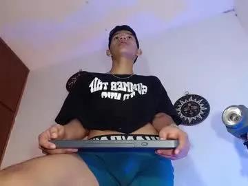 officialdominic from Chaturbate is Freechat