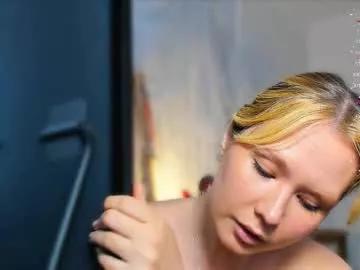 ohlovelyeva from Chaturbate