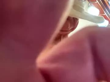 olhornyguy4u4 from Chaturbate