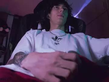 Olliver___y webcams show profile image 