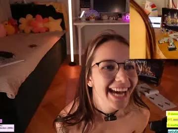 oooops__ from Chaturbate