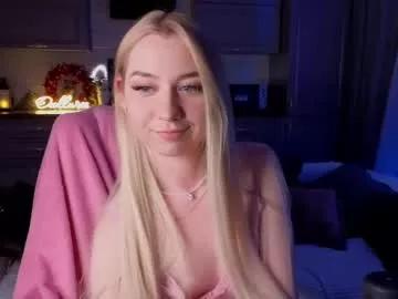 owlluree from Chaturbate