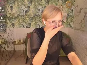 paris_cherry from Chaturbate is Freechat