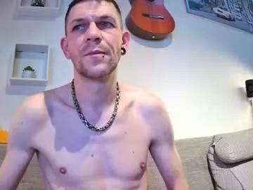 passion33hh from Chaturbate