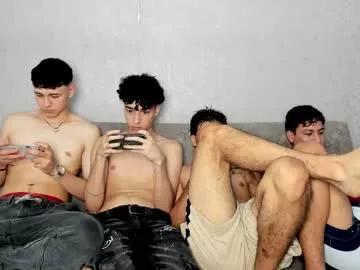 pelusos_mens on Chaturbate
