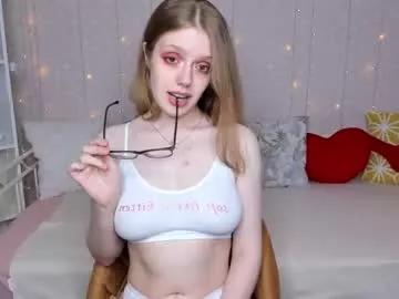 polly___cutie from Chaturbate