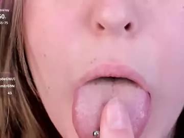 polly_frank from Chaturbate