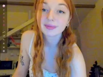 polly_luna from Chaturbate