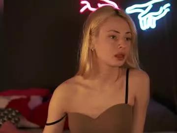 polly_mills from Chaturbate