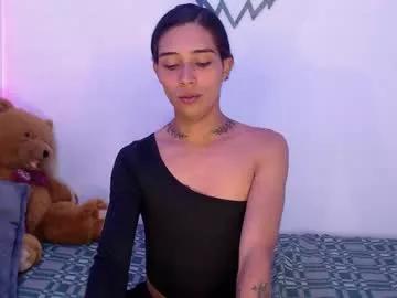 pupi_wolf from Chaturbate