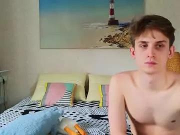 pupsenish from Chaturbate