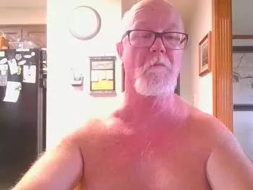 pussylover1365 from Chaturbate