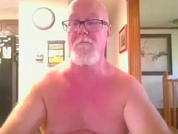 pussylover1365 from Chaturbate