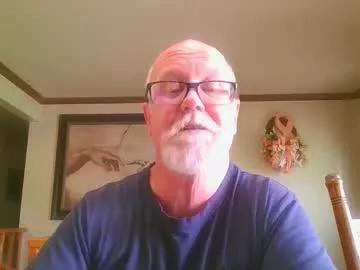 pussylover1365 from Chaturbate
