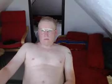 pussylovercb from Chaturbate